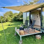 Wonderful Tiny House Hootka With Fabulous View Near Semily Bystrá nad Jizerou