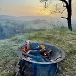 Wonderful Tiny House Hootka With Fabulous View Near Semily Tatil Evi