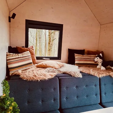 Wonderful Tiny House Hootka With Fabulous View Near Semily Tatil Evi Bystrá nad Jizerou
