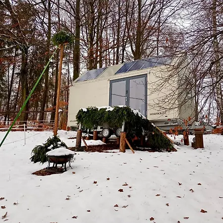 Wonderful Tiny House Hootka With Fabulous View Near Semily Tatil Evi Bystrá nad Jizerou